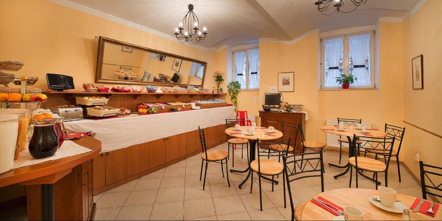 Hotel Suite Home Prague Aparthotel Praag